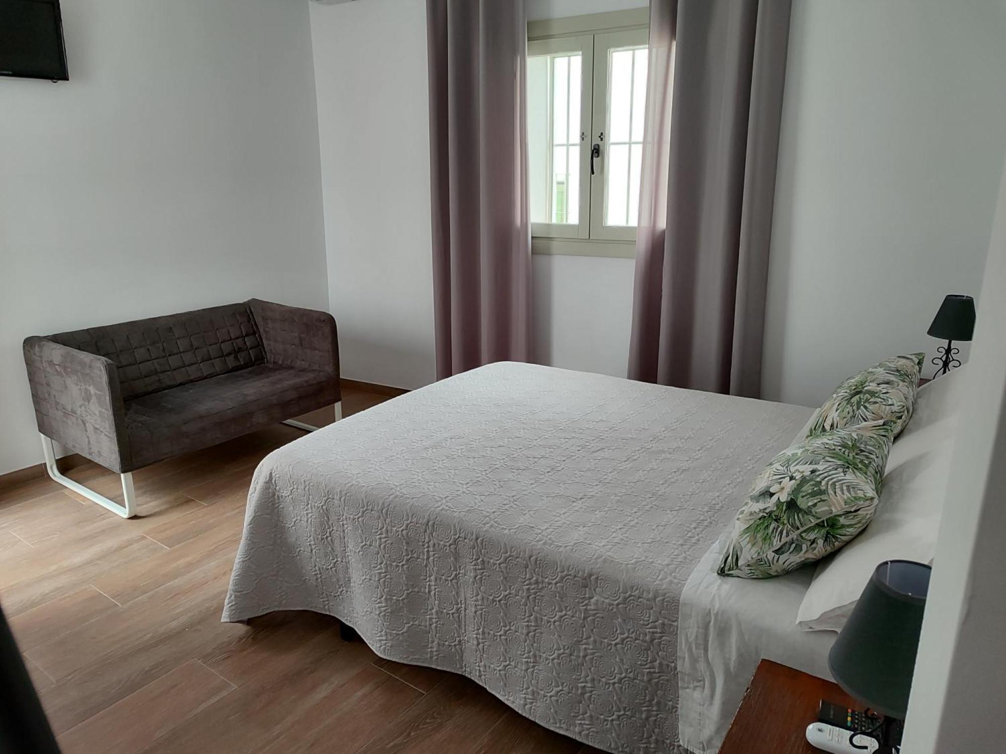 Casa Duplex En El Centro Lejlighed Carmona  Eksteriør billede